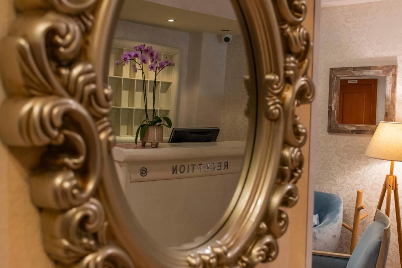 Mali Hotel Porat Budva Ngoại thất bức ảnh